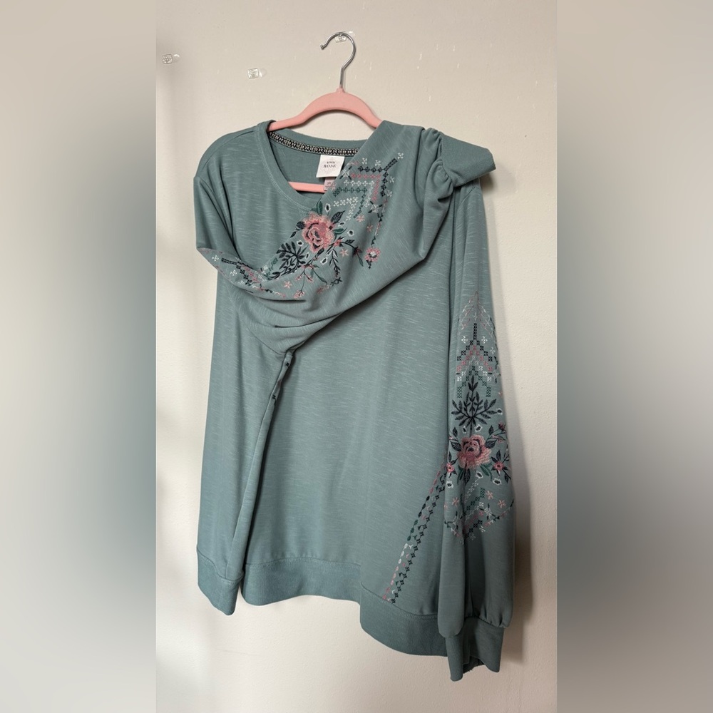 Knox Rose romantic embroidered sweatshirt, sage green and rose, sz 3x